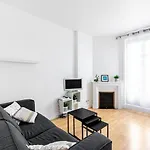 Guestready - Confort Moderne Dans Le 18E