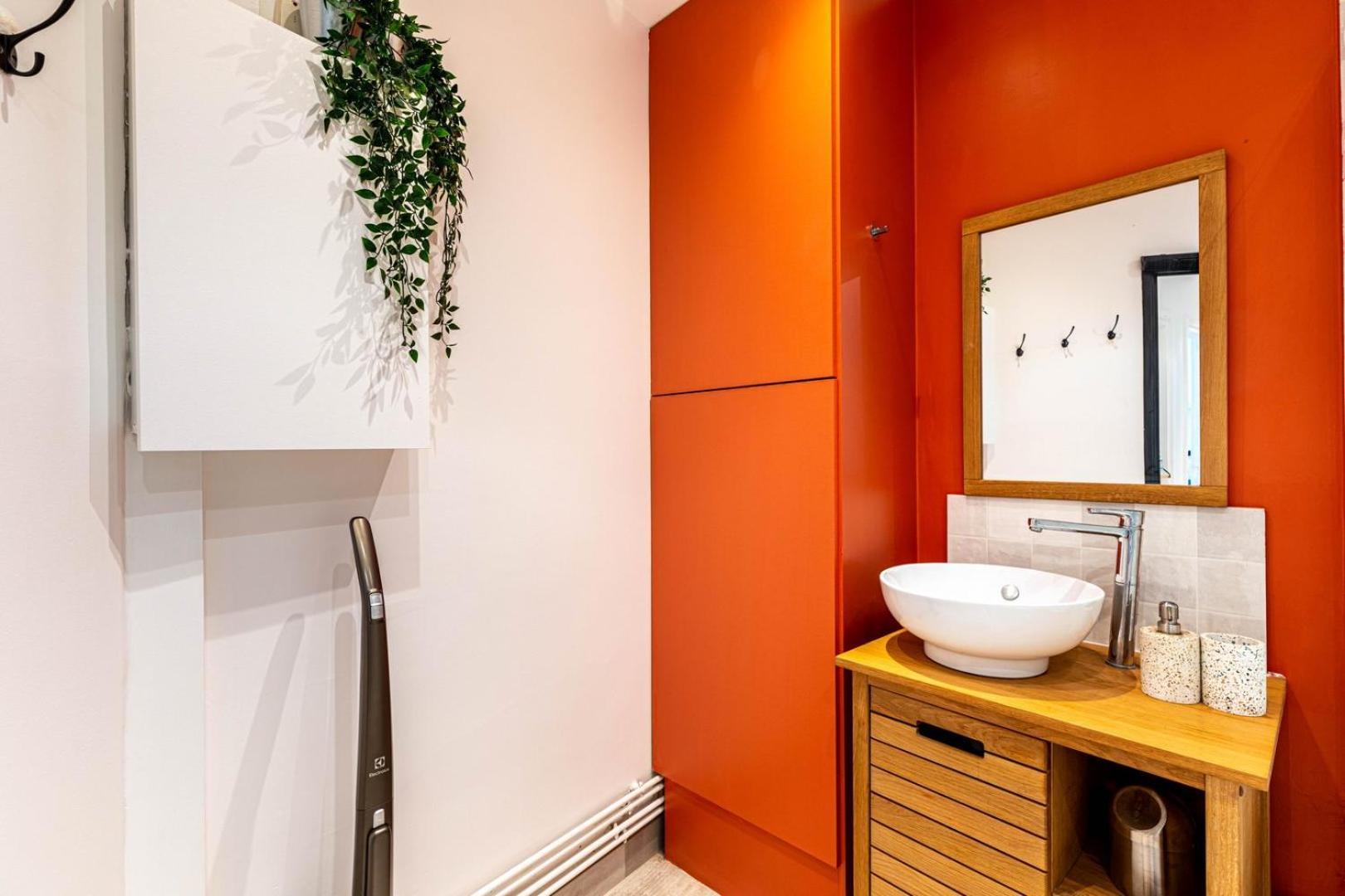 Guestready - Confort Moderne Dans Le 18e Appartement Parijs